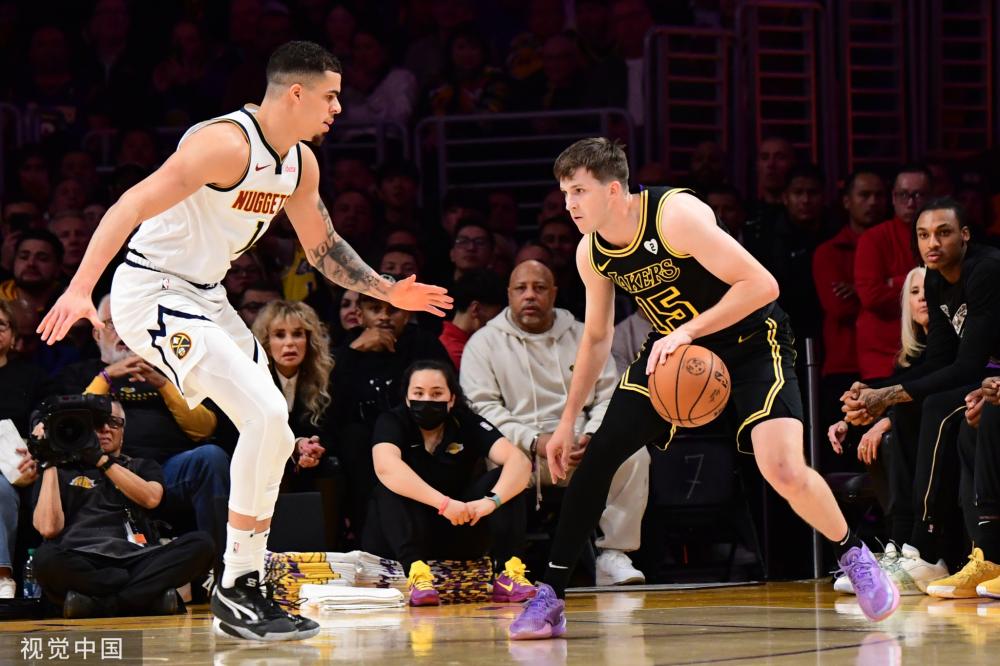 豪门的目光 豪门的目光