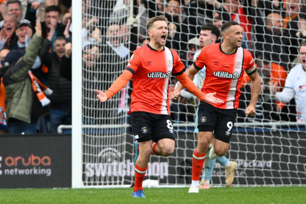 临平成功举 临平成功举