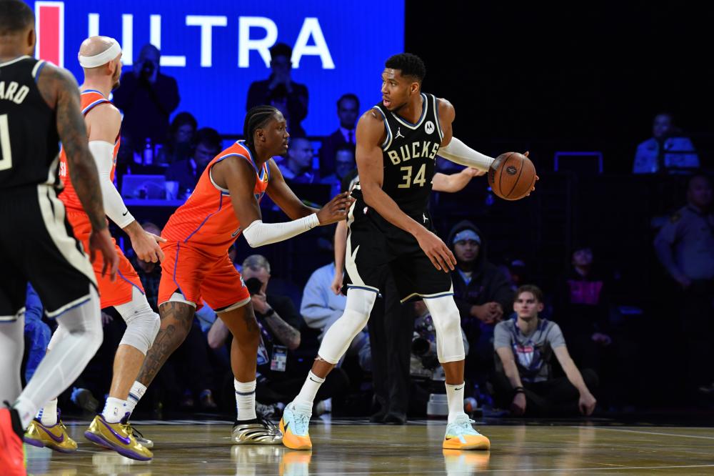 中场新星 中场新星