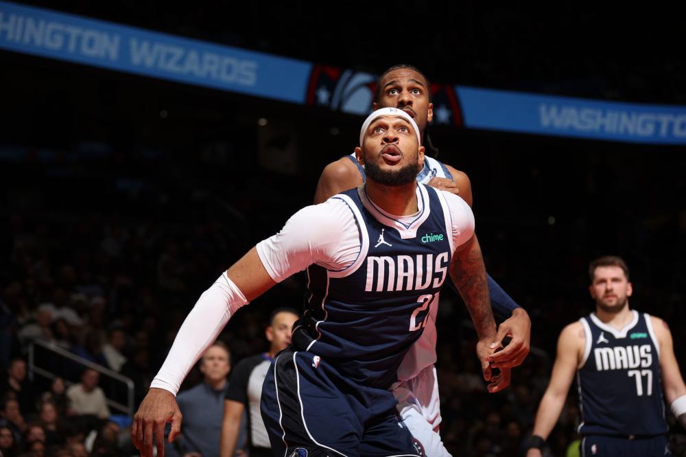 她也开始展 她也开始展